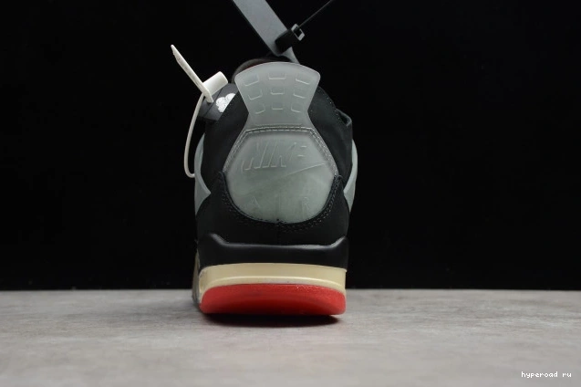 Jordan Retro Off CV9388-001 Bred Air 4 White x 0825